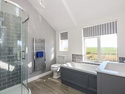 The Sir Peter Scott Lighthouse