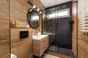 Apartment Lema Cracow by Renters