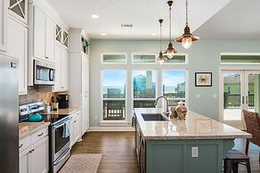 Sweetsol 4 Bedroom Home by RedAwning