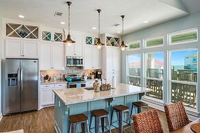 Sweetsol 4 Bedroom Home by RedAwning