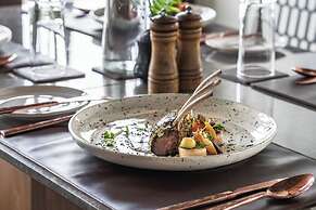 Dusit Thani Himalayan Resort Dhulikhel Nepal