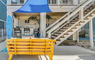 Driftwood Cottage 5 Bedroom Home by RedAwning