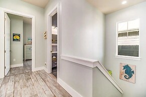 Driftwood Cottage 5 Bedroom Home by RedAwning