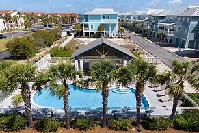 Driftwood Cottage 5 Bedroom Home by RedAwning