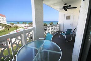444 El Matador Condo by RedAwning