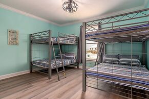 Simply Blessed - 106 Vargas Ct 4 Bedroom Home by RedAwning