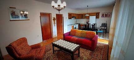 Kajo - Free Parking and BBQ - A1