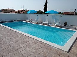 Noel - With Private Pool - A1-prizemlje