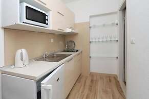 Tattoo - Modern & Free Parking - SA3