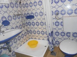 Desy - Free Parking & BBQ - SA1