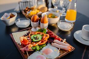 Bonsai Luxury Suites