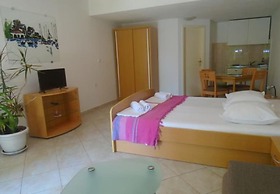 Josip II - 150 m From Beach With Free Parking - SA5