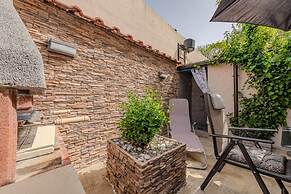 Mil - 30 m From Beach - SA3