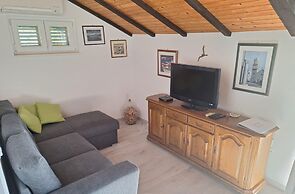 Njoko - sea View & Private Parking - A2 Narancasti