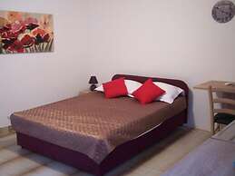 Maja - Free Parking - SA1