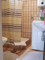 Maja - Free Parking - SA1