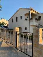 Pir - 100 m From Beach - A1