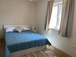 Pir - 100 m From Beach - A1