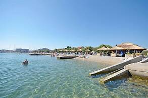 Slavka - Free Parking & BBQ - SA2