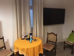 Nino - sea View - A1