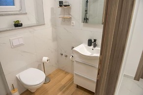 Marin - 200m to the sea - A2