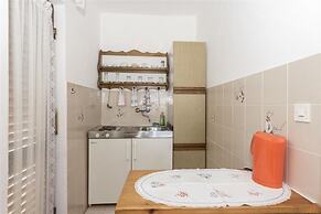 Slavka - Free Parking & BBQ - SA1