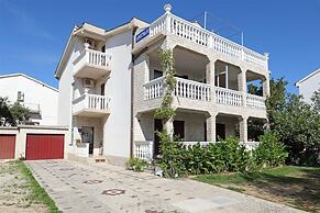 Slavka - Free Parking & BBQ - SA1