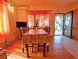 Mari - 30m From the sea - A3