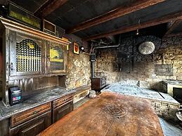 Mia - With Pool - A1