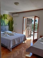 Tattoo - Modern & Free Parking - SA5