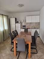 Mare - 20 m From Beach - A1