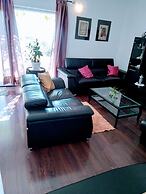 Viki - Seaview & Garden Terrace - A1