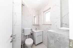 Bozo - 100m to the sea - A4