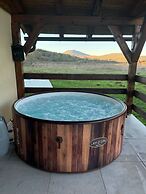 Blue House - Shared Pool - H