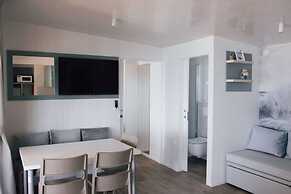 Roman - Mobile Homes With Pool - H4 Mobile Home 4