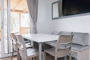 Roman - Mobile Homes With Pool - H4 Mobile Home 4