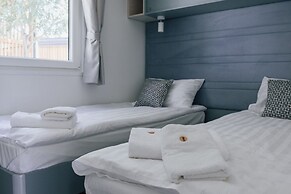 Roman - Mobile Homes With Pool - H5 Mobile Home 5