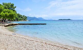 Sara - Beyond the sea - A1