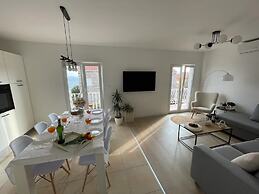 Sara - Beyond the sea - A1