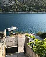 Ivan - 15 m From Beach - A3