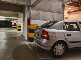 Mendula - Private Garage - A2