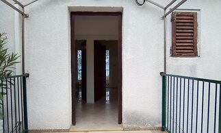 Griv - Close to the sea - A2