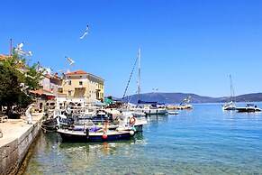 Griv - Close to the sea - A2