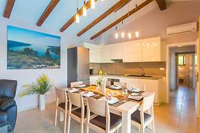 Villa Lorena - Private Pool - H