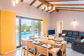 Villa Lorena - Private Pool - H