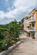 Miriam - 200m From Beach - A2