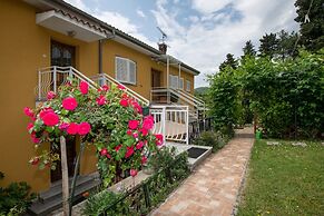 Miriam - 200m From Beach - A2