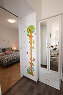 Miriam - 200m From Beach - A2