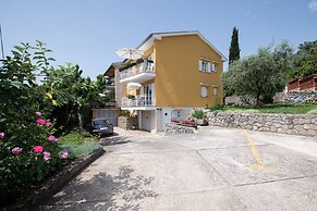 Miriam - 200m From Beach - A2