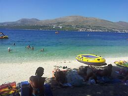 Bozo - 100m to the sea - A3